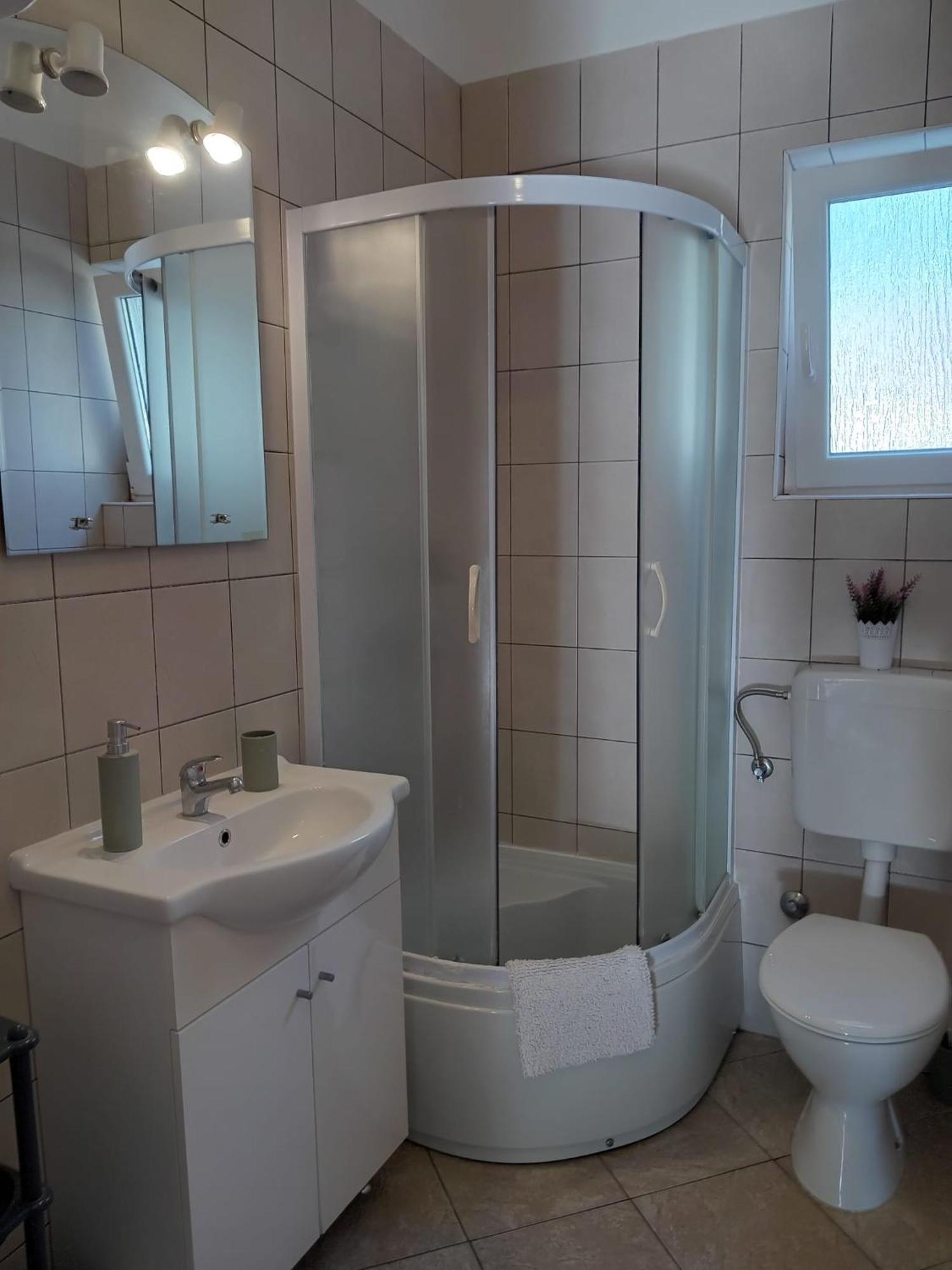 Apartmani Goga Селине Екстериор снимка